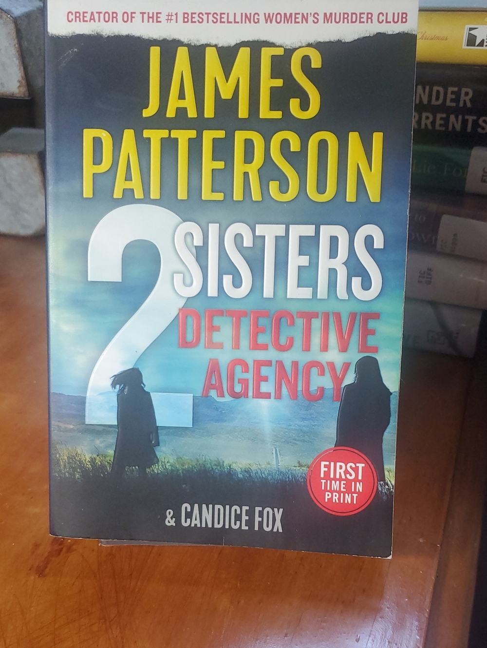 James Patterson - 2 Sisters Detective Agency (Paperback) - Blue & Yellow Cover